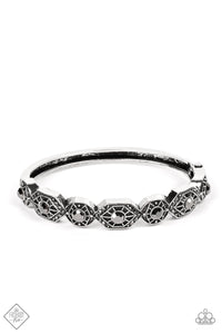 Eye Opening Opulence - Silver Paparazzi Bracelet