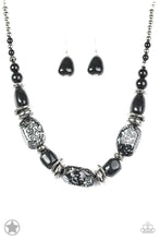 Load image into Gallery viewer, In Good Glazes - Paparazzi Blockbuster Necklace - Black